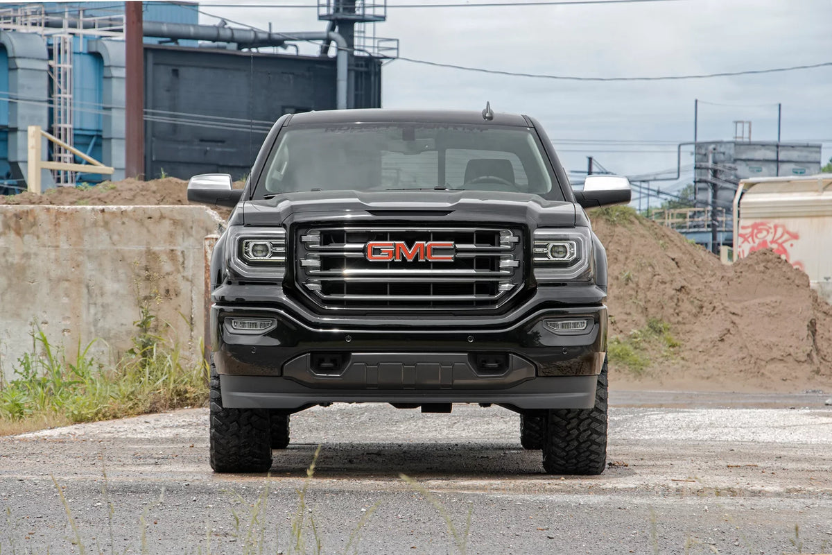 Rough Country 3.5" Lift Kit (fits) 2007-2020 Chevy Tahoe Suburban GMC Yukon (XL) 1500 2WD | 07-16 4WD | 19331