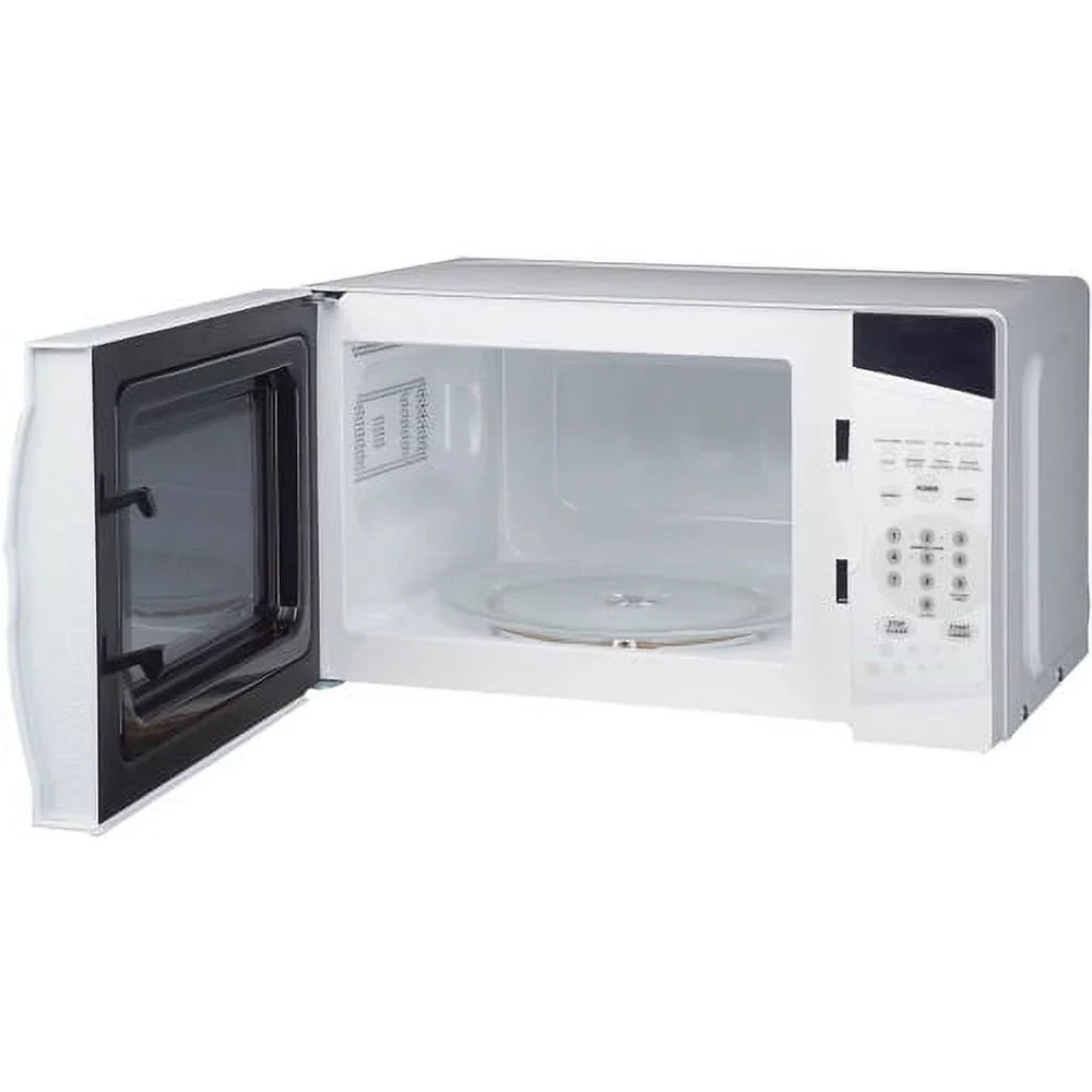 Magic Chef MCM770W new 0.7 cu. ft. 700W Countertop Microwave Oven in White
