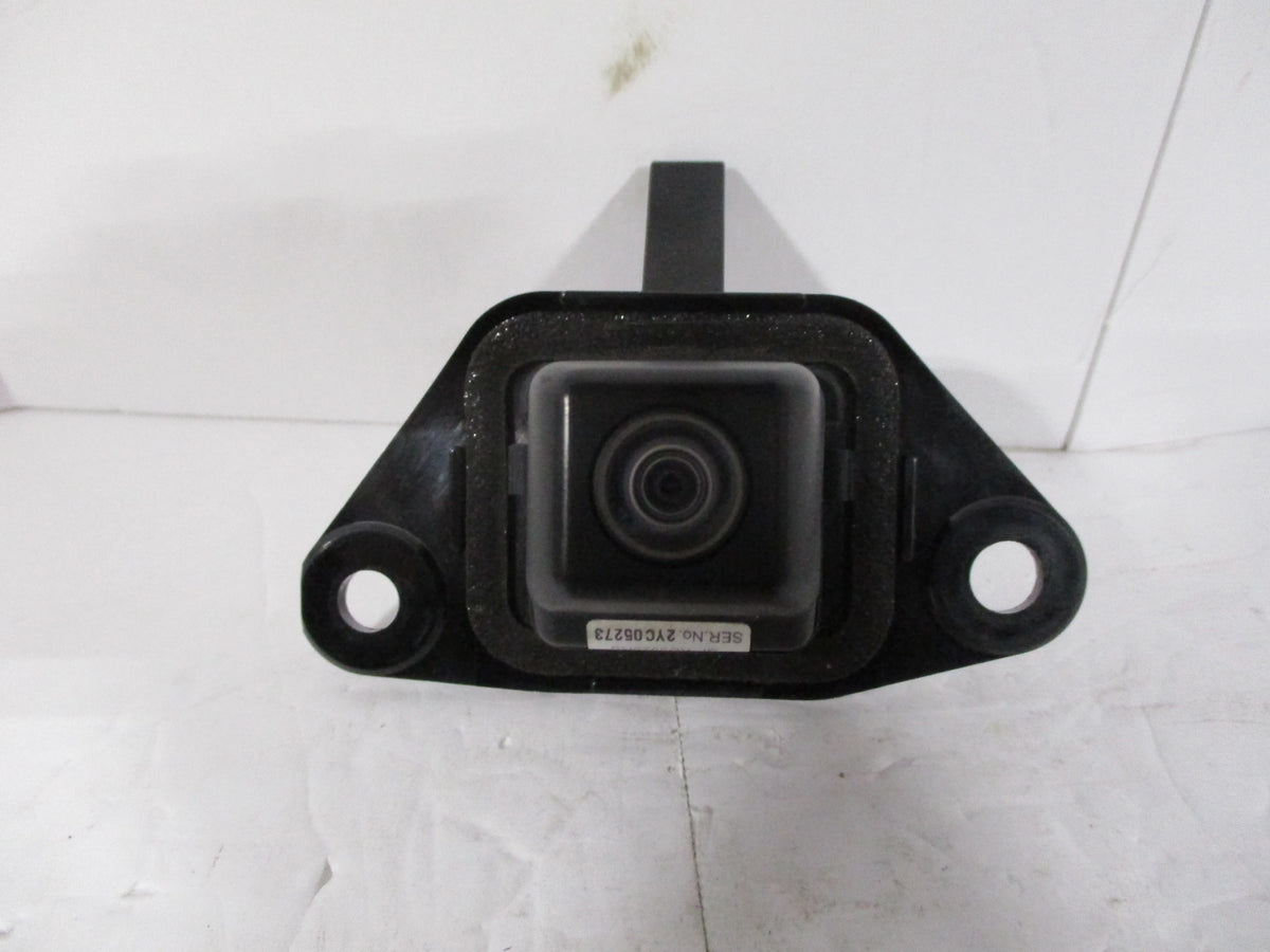 Pre-Owned 09 10 11 12 13 Toyota Highlander Rear View Backup Camera Liftgate Mounted OEM (Good)