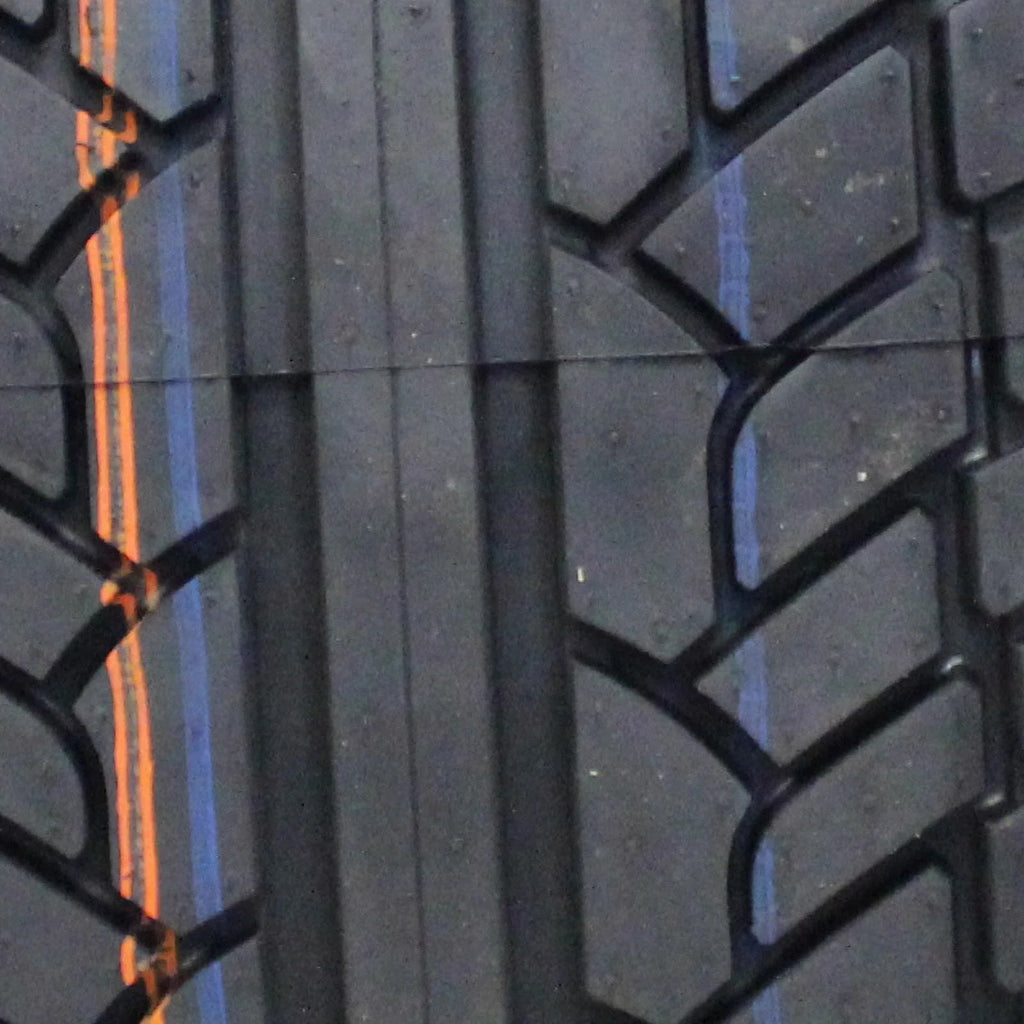 Achilles Desert Hawk UHP High Efficiency Tire - 305/40R22 114V XL