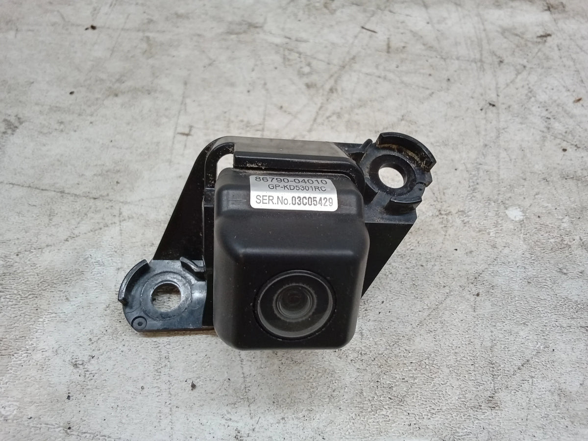 Pre-Owned 10 Toyota Tacoma Tailgate Mounted Camera OEM (Good)