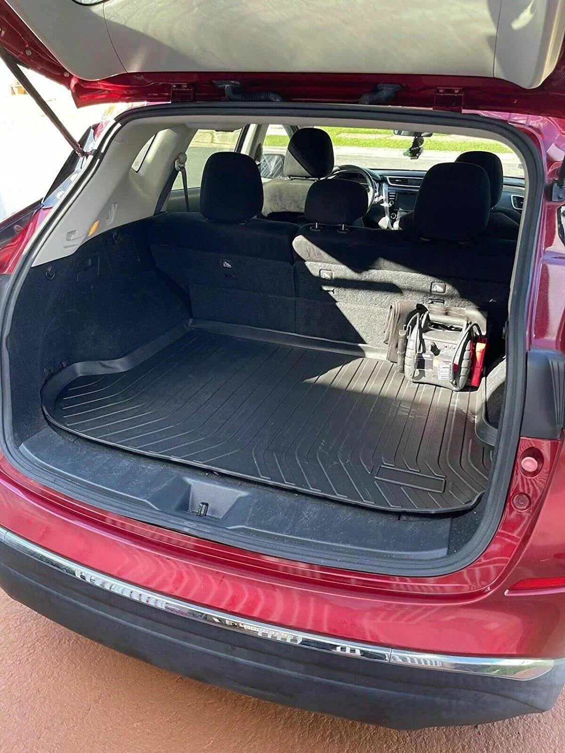 EACCESSORIES EA Cargo Liner – Trunk Mat for Nissan Murano 2015-2024 – Weather-Resistant Trunk Mats for Cars with Raised Lip – Non-Slip Car Trunk Mat Rubber – Easy to Install – Laser Pre-Cut Design