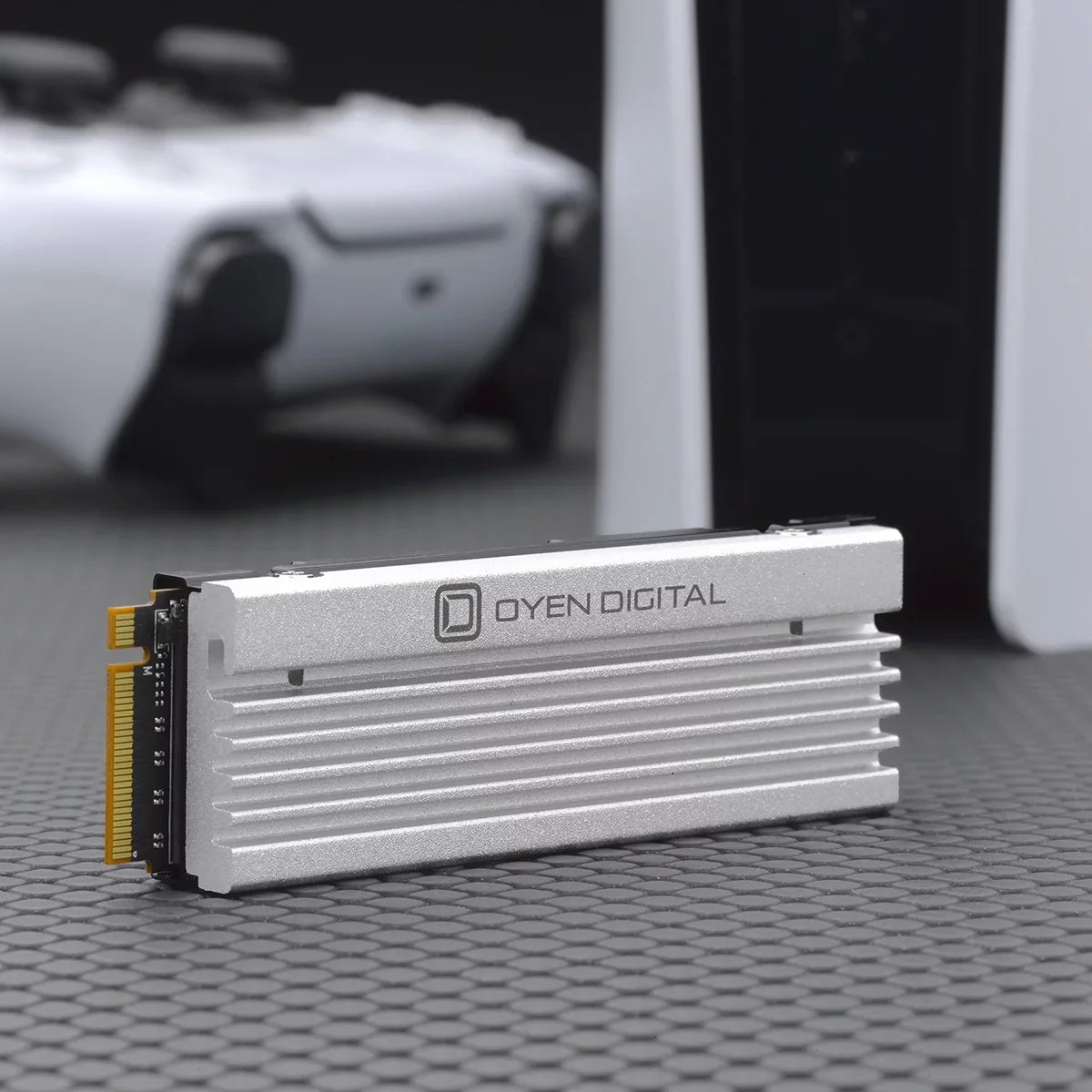 Dash Pro 8TB NVMe PCIe SSD with Heatsink, Compatible with PS5 Internal M.2 Slot